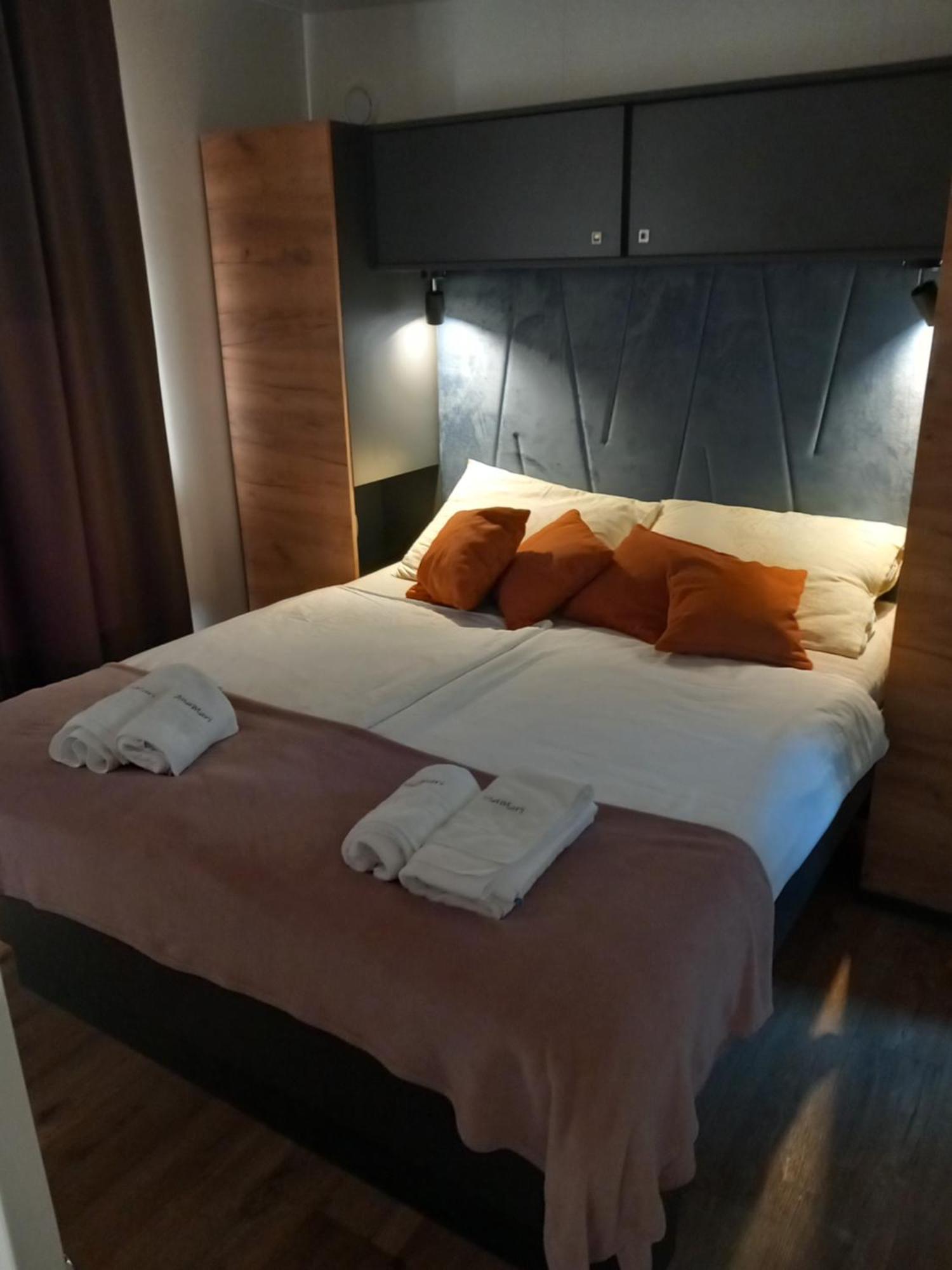 Mobile Home Anamari 比奥格勒·纳·莫鲁 外观 照片