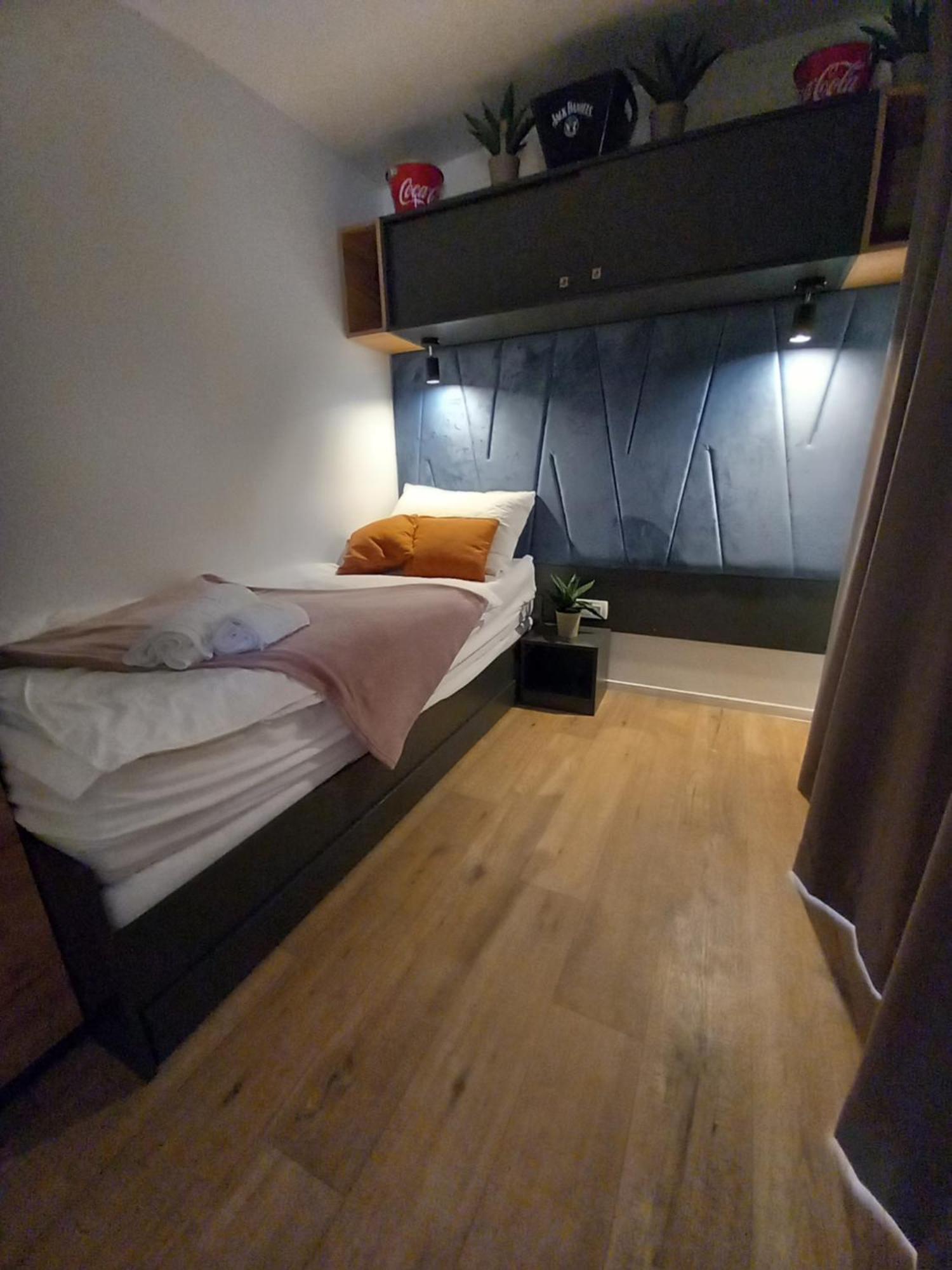 Mobile Home Anamari 比奥格勒·纳·莫鲁 外观 照片